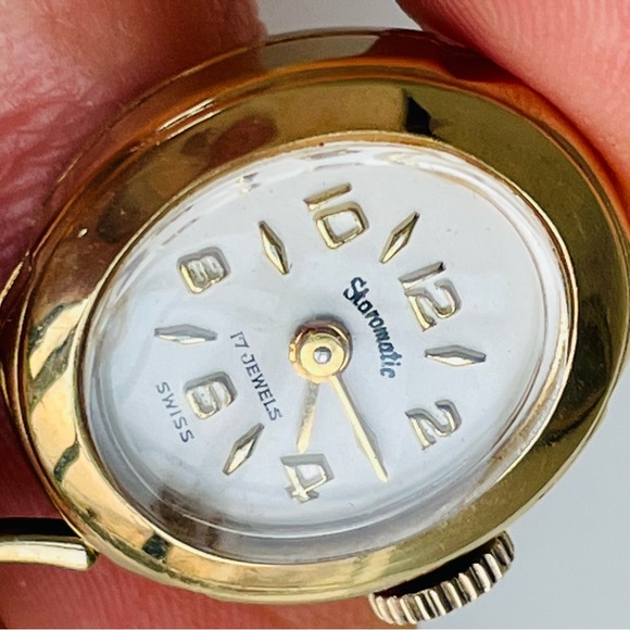 Staromatic Swiss Golden Watch Pendant with 17 Jewels - Picture 12 of 16